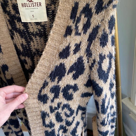 Leopard Print Cardigan - Picture 4 of 7